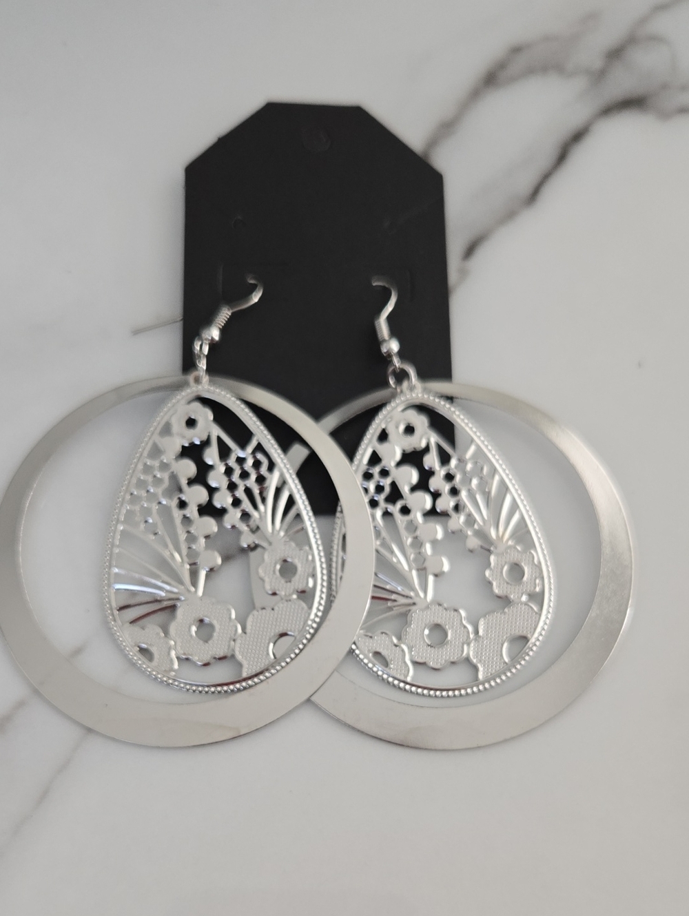 Silver Floral Filigree Drop Earrings